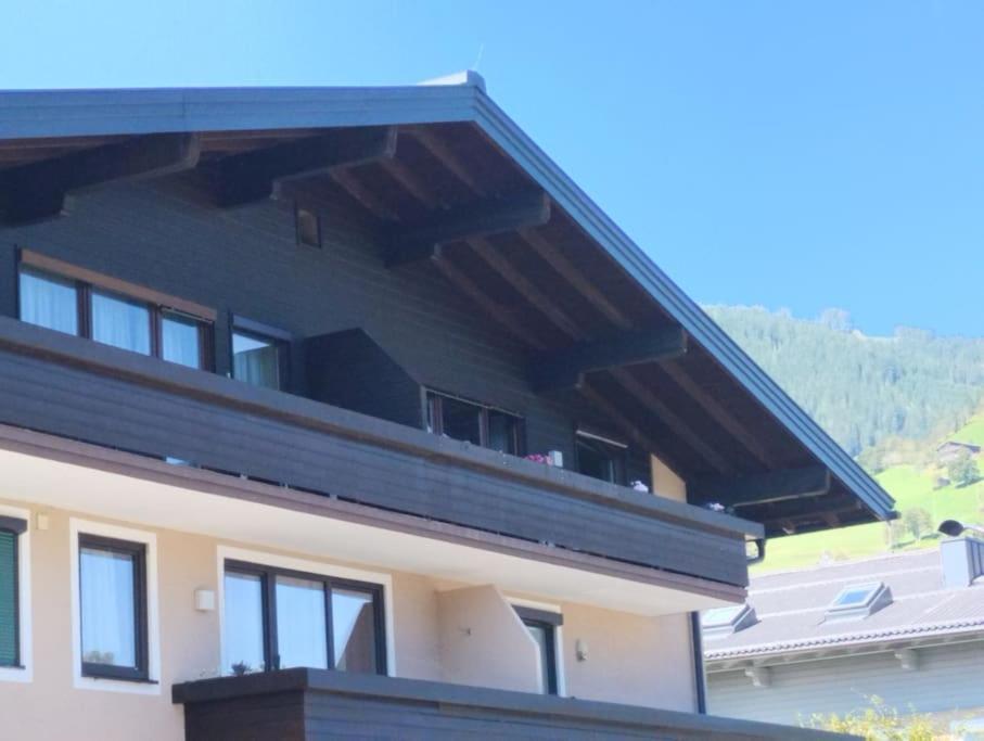 Alpenstueck Family Apartment-2 Bedrooms-80 Sqm-Free Parking ツェル アム ゼー エクステリア 写真